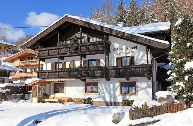 Gaestehaus Friedl キルヒベルク・イン・チロル 部屋 写真